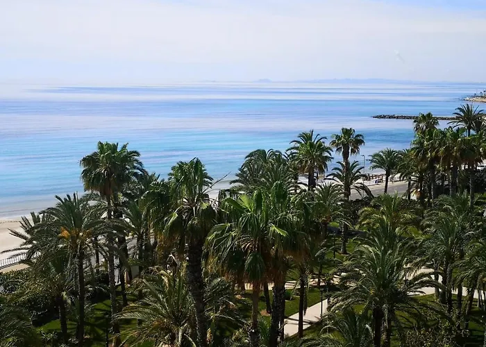 El Palmeral,sea View,pool- Seasonal Apartament *